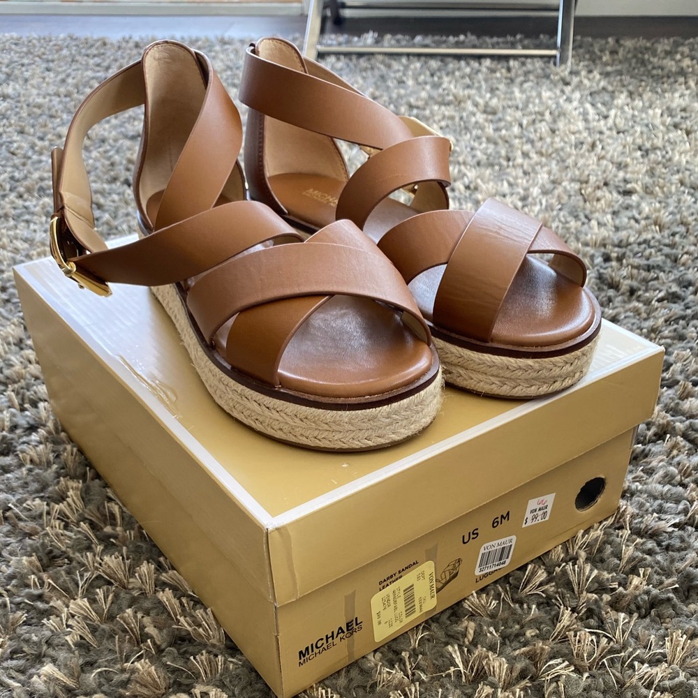 Michael Kors Darby Leather Sandal - never worn
